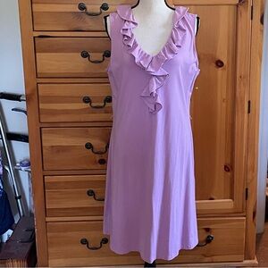 XL, Brooks Brothers dress. It is stunning with the ruffled v-neck.